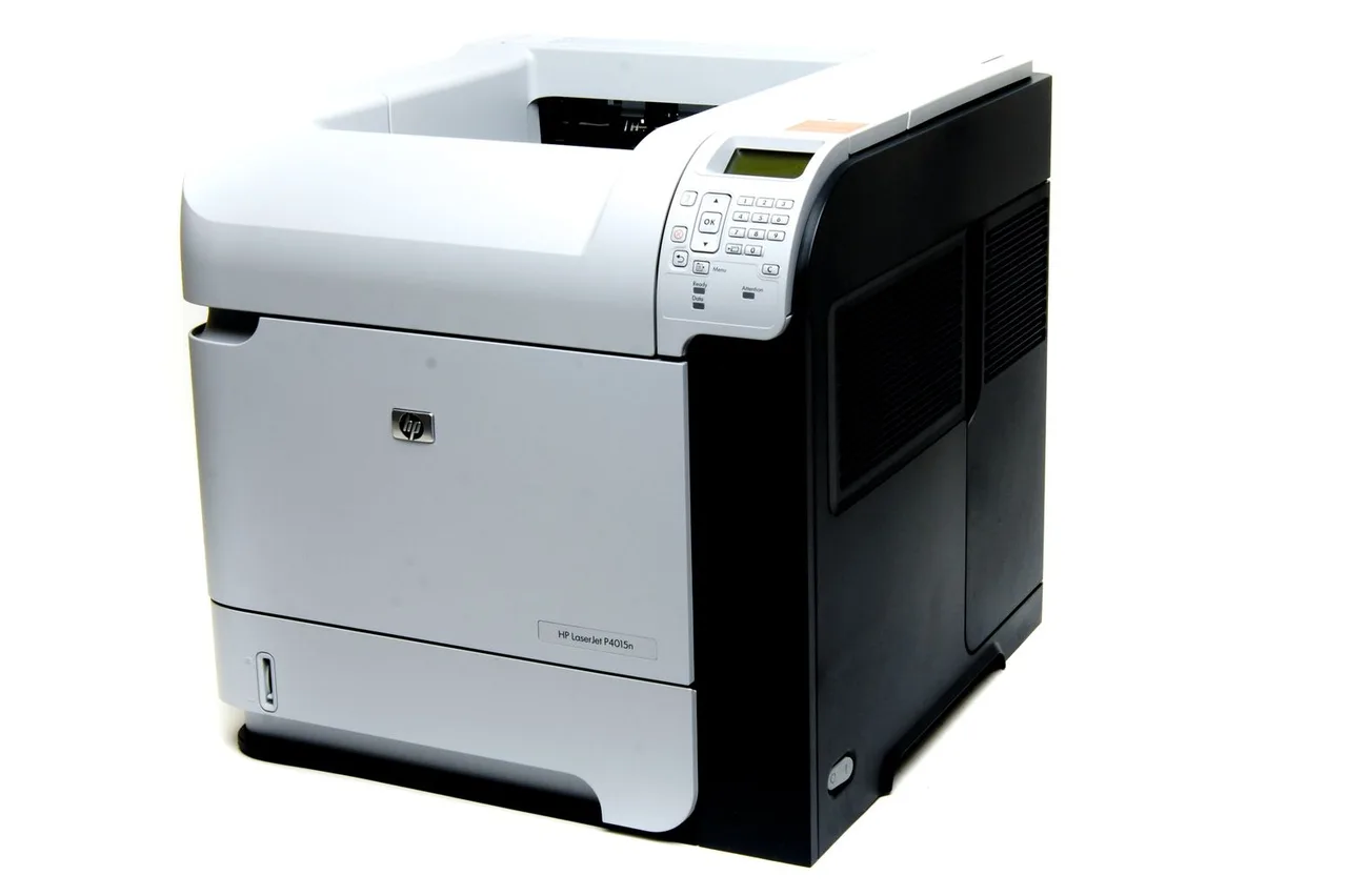 Принтер HP LJ P 4015 tn